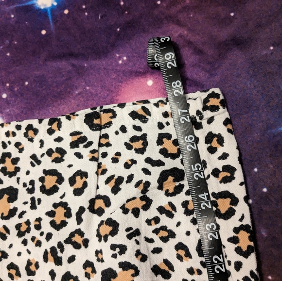 🐆 Liz Claiborne Cheetah Leopard Pajama Set Size Small - Picture 10 of 10